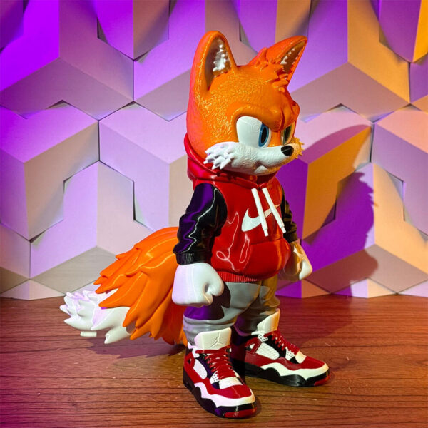 Tails — foto 2